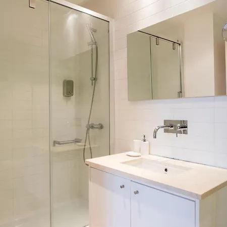 Apartament Alfama Modern Two Bedroom W River View And Parking By Lu Holidays