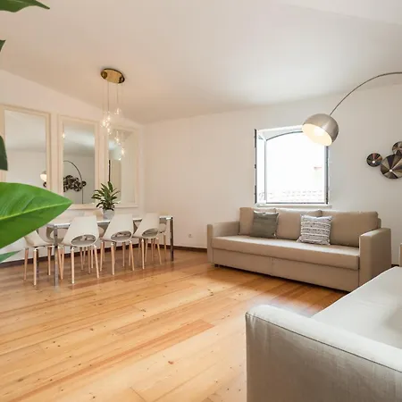 Alfama Modern Two Bedroom W River View And Parking By Lu Holidays Apartment