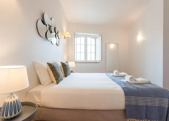 Alfama Modern Two Bedroom W River View And Parking By Lu Holidays 公寓 *