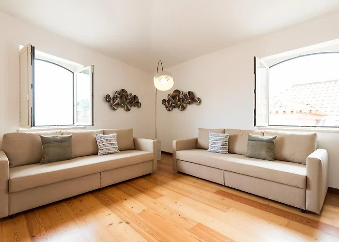 Alfama Modern Two Bedroom W River View And Parking By Lu Holidays 公寓 Lisboa